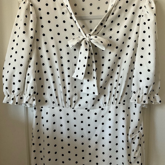 SHEIN Black and White Polka Dot Short Sleeve Dress - Picture 2 of 6